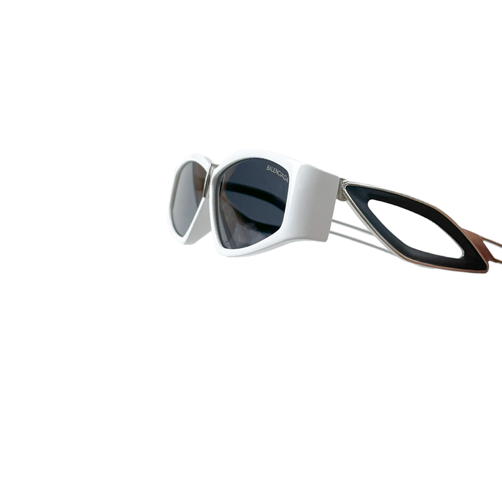  BALENCIAGA X GENTLE MONSTER vete 01 | عینک بالنسیاگا x جنتل مانستر سفید 